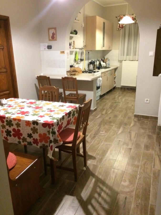 Rigo Lak Leilighet Miskolc Eksteriør bilde